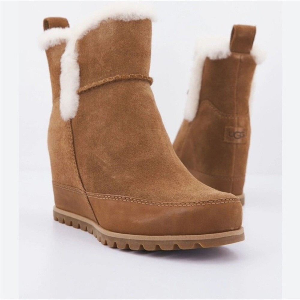 NEW Ugg Malvella tan wedge fur insulated Boots 6 FREE SHIPPING